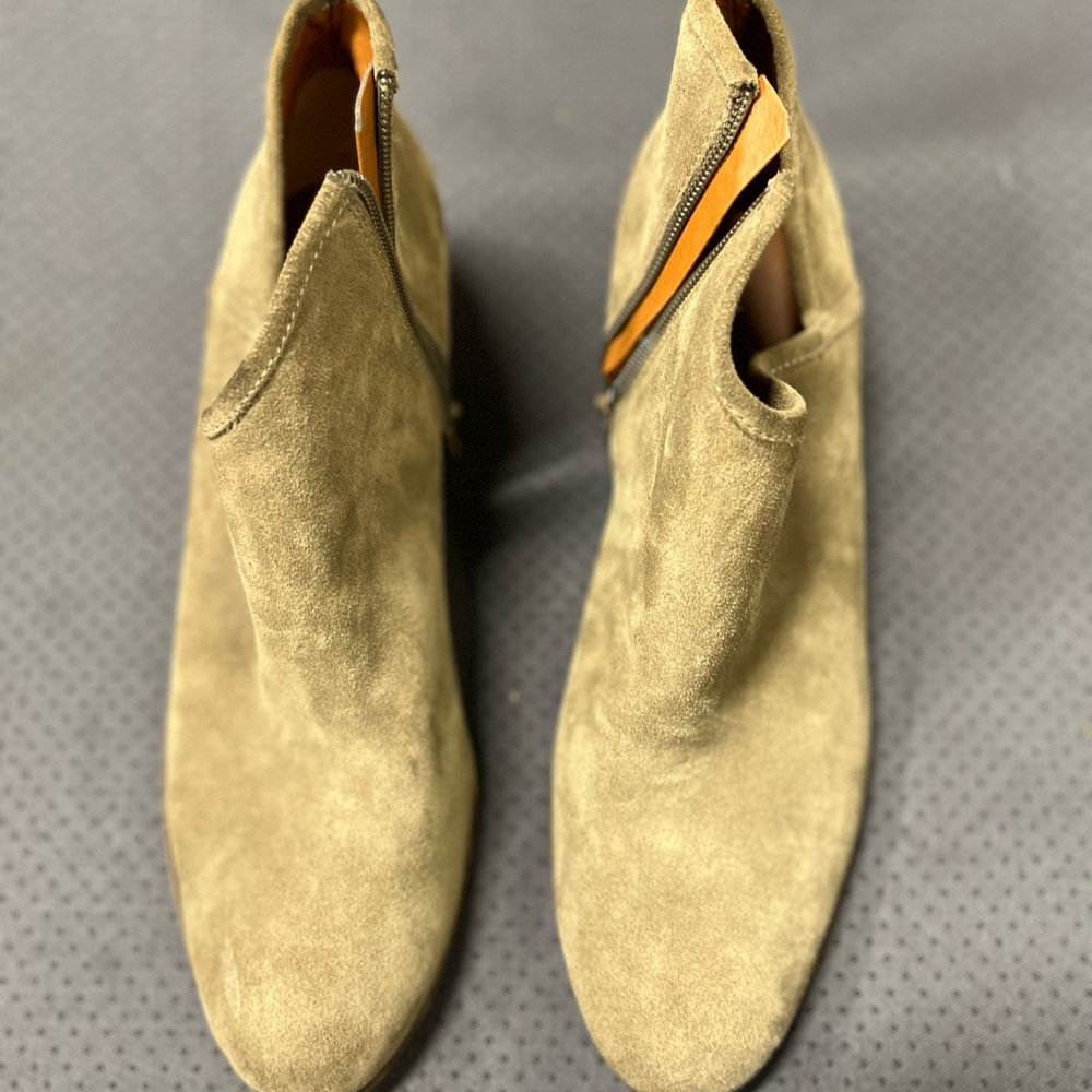 Lucky Brand size 13 booties